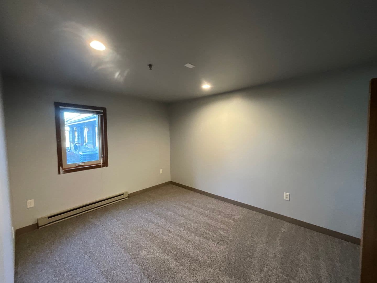 Kewaskum Apartment: 1038 Fond du Lac Ave