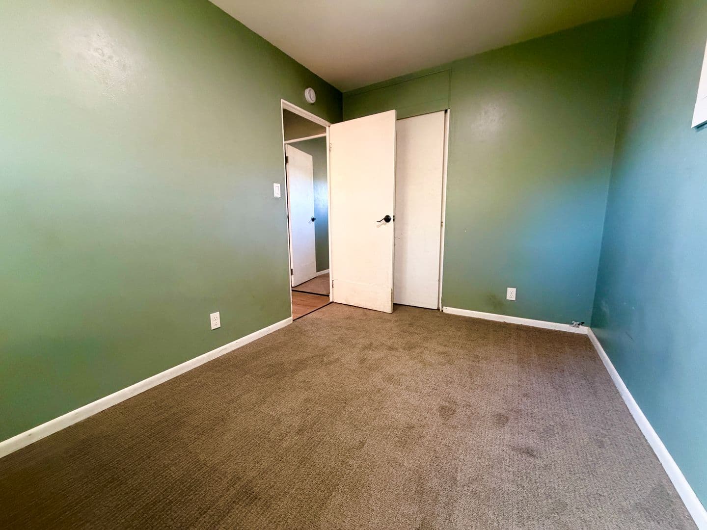 Milwaukee House: 5500 N 60th St