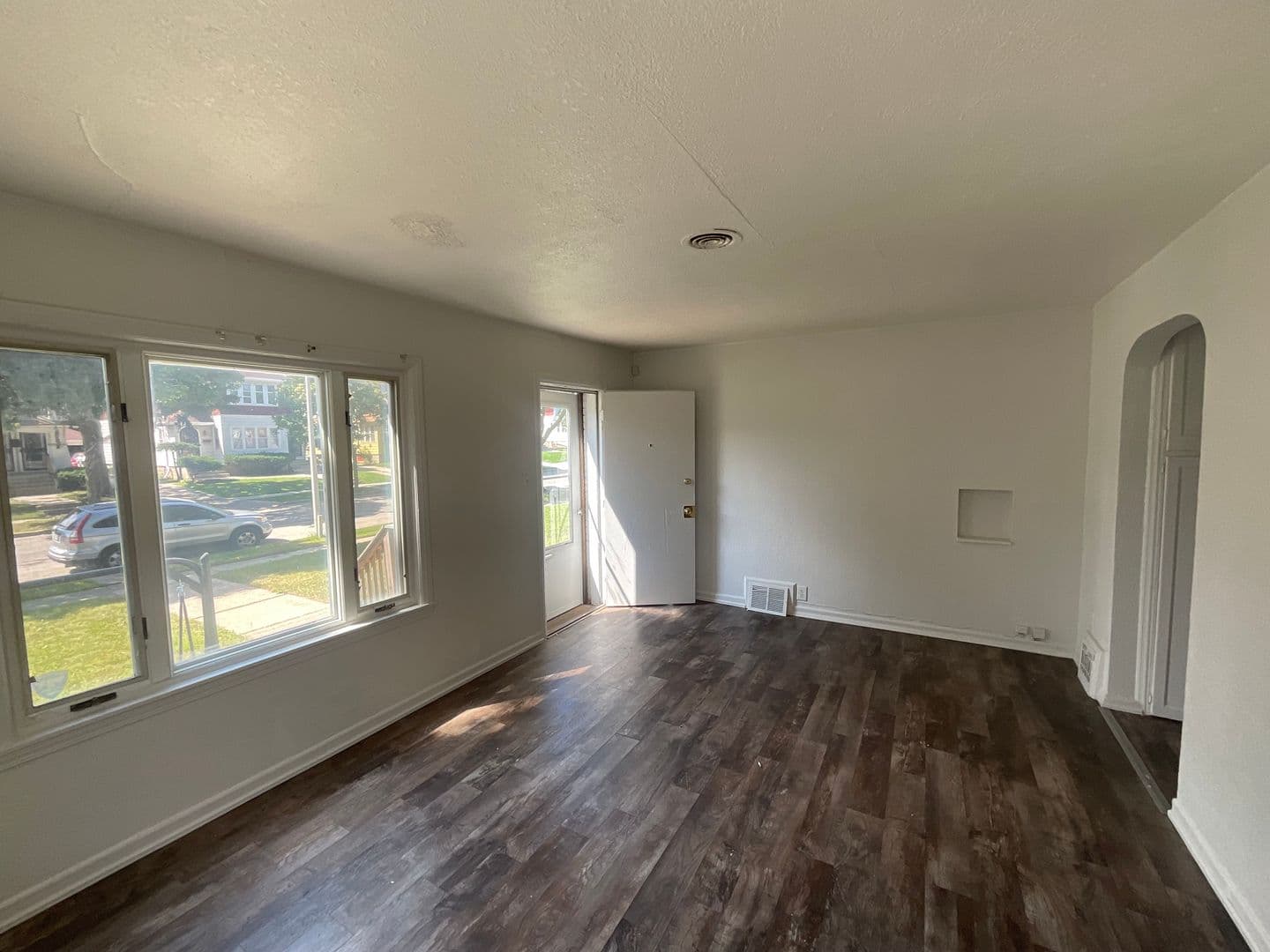 Milwaukee House: 4422 N 30th St