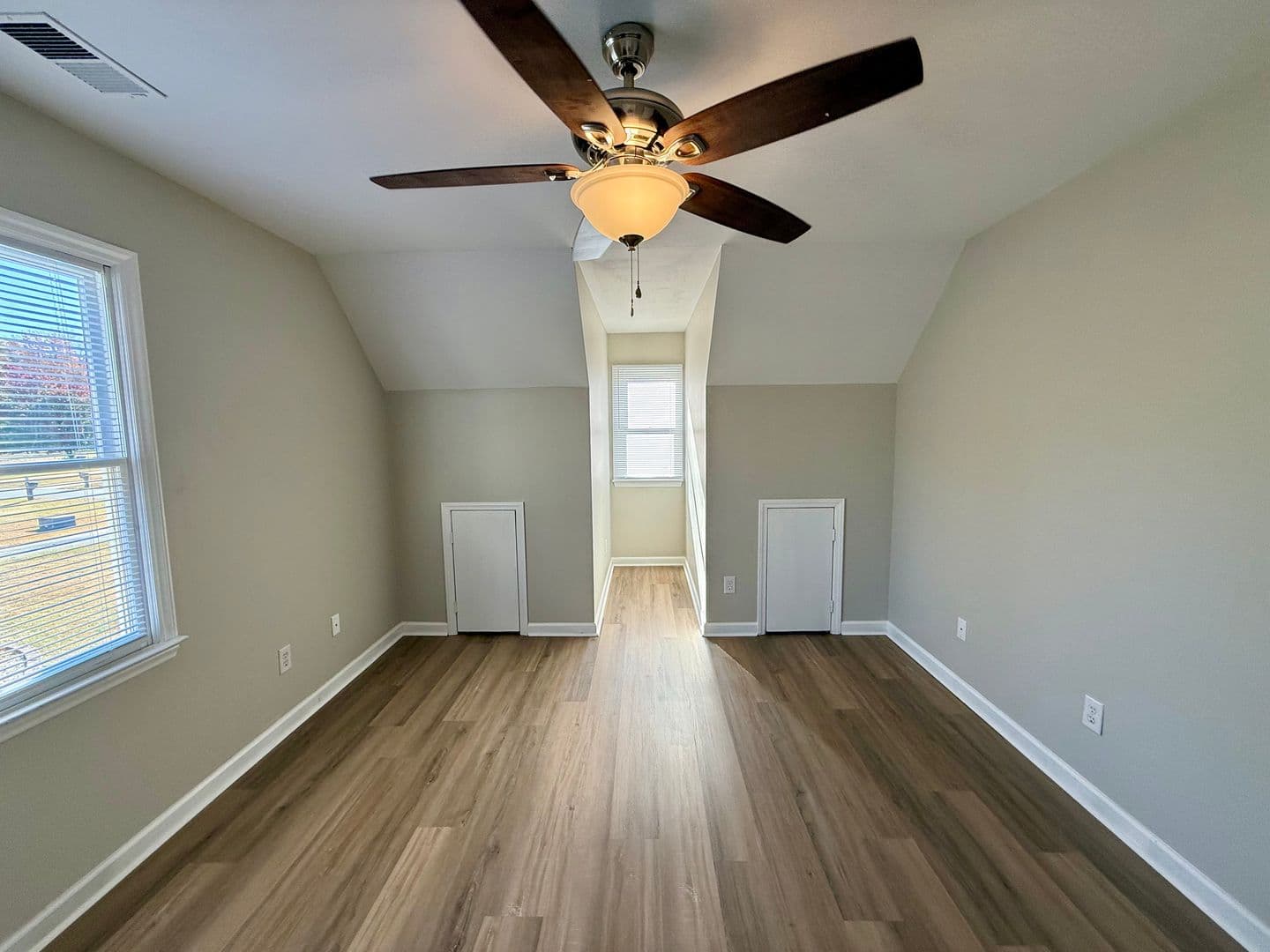 Elon House: 820 Westwood Dr