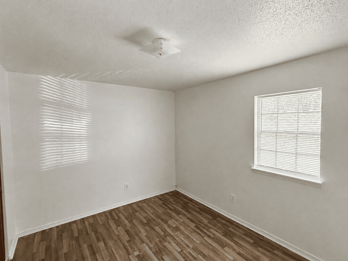 Graham Apartment: 316/318 Travora