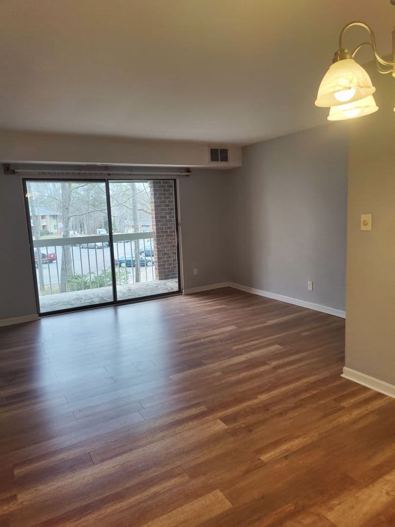 Raleigh Condo: 1287-G Schaub Dr