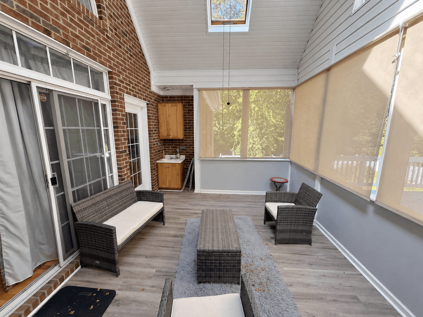 Mebane House: 2040 Webster Grove Dr