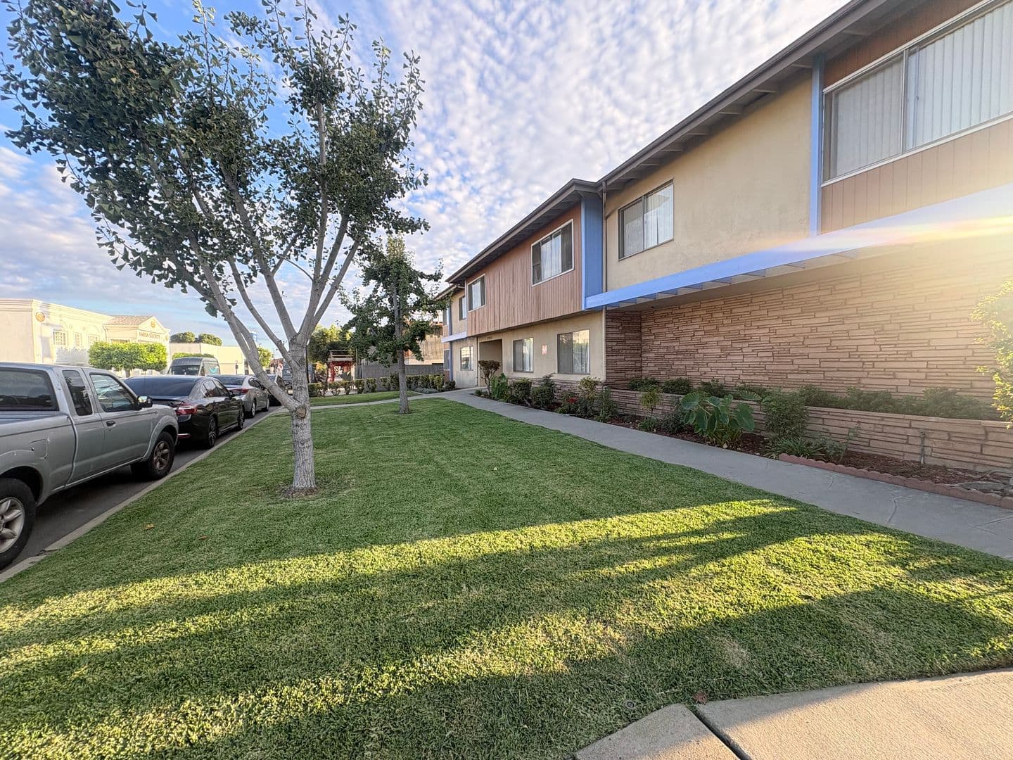 Temple City Apartment: 5931 Cloverly Ave
