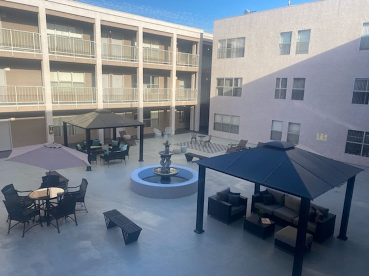 Los Angeles Apartment: 5332 Russell Avenue