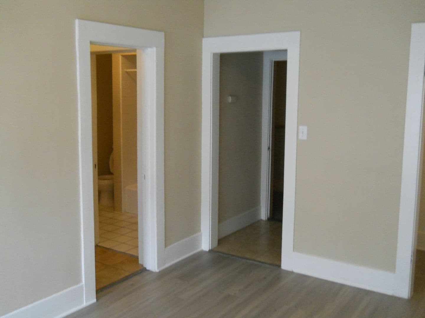 Pasadena Apartment: 249 N. Euclid Avenue