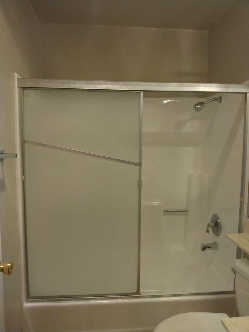 Panorama City Apartment: 9205 Van Nuys Boulevard