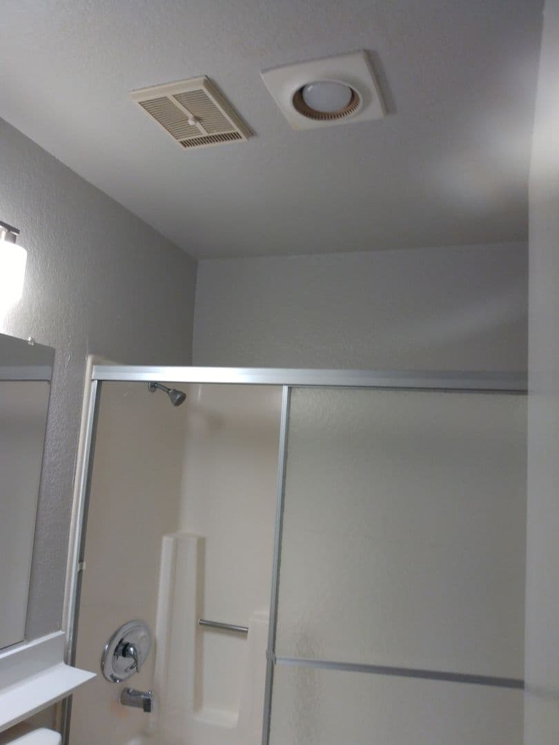 Panorama City Apartment: 9205 Van Nuys Boulevard