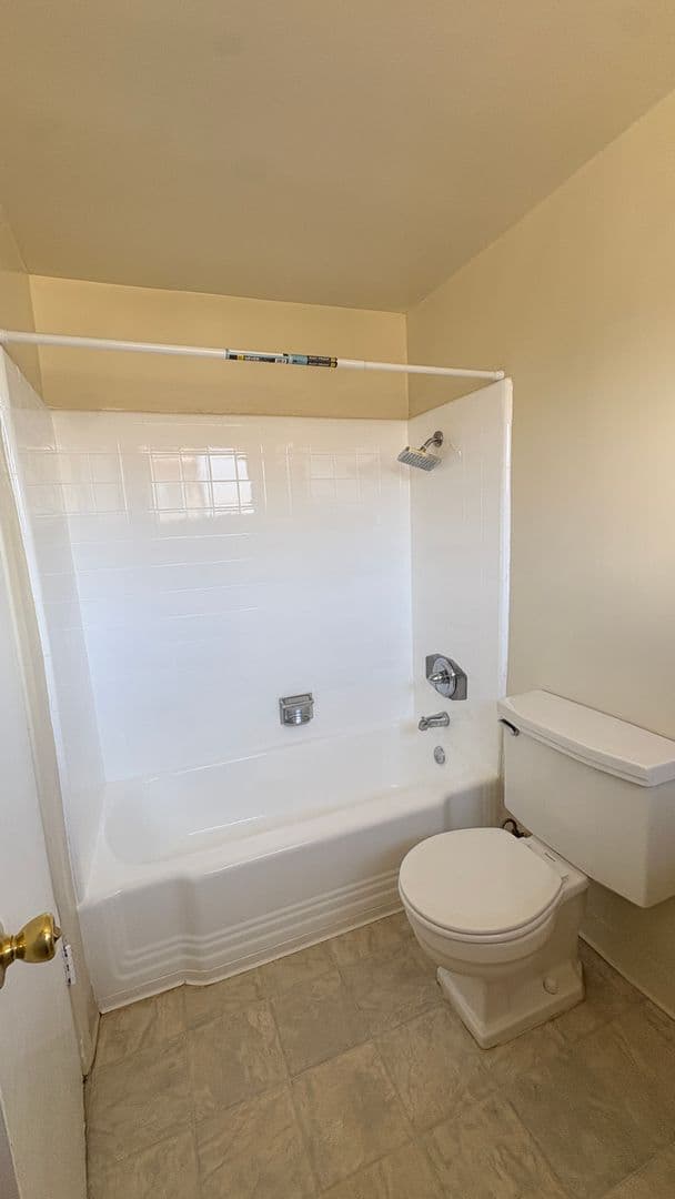 Temple City Apartment: 5931 Cloverly Ave