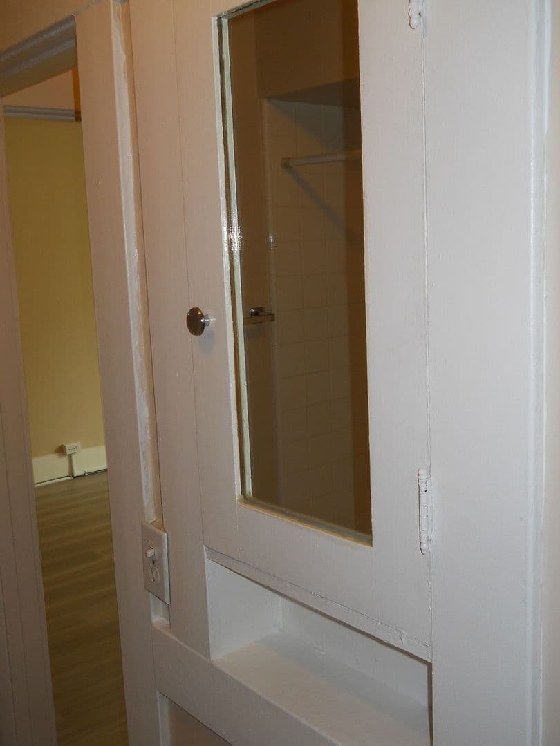 Pasadena Apartment: 249 N. Euclid Avenue