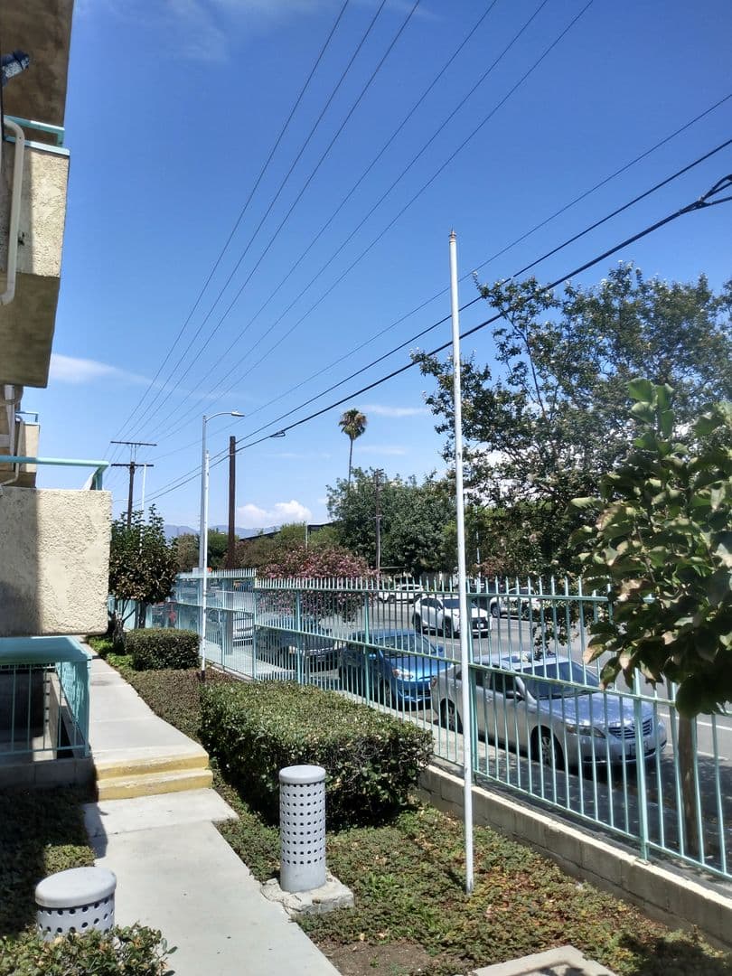 Panorama City Apartment: 9205 Van Nuys Boulevard