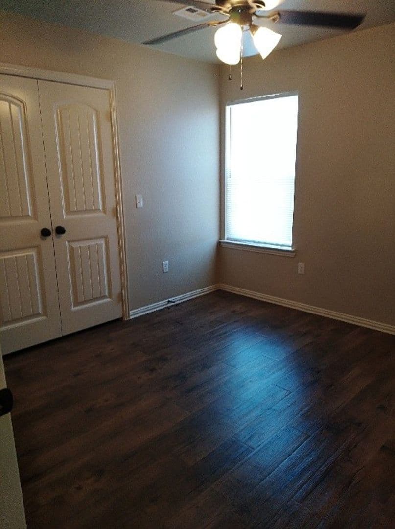 Calera Apartment: Bryan, Paige, McKinley, Third
