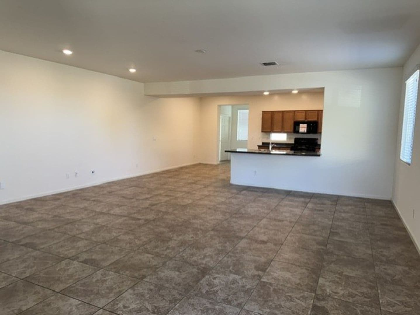 Glendale House: 13004 W. Fleetwood Lane
