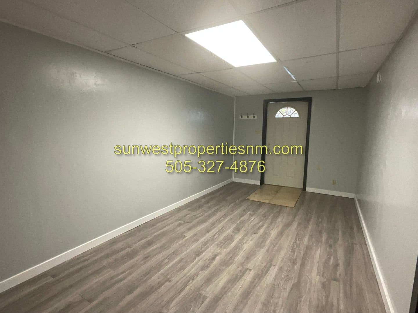 Farmington Apartment: 318 N. Monterey Ave
