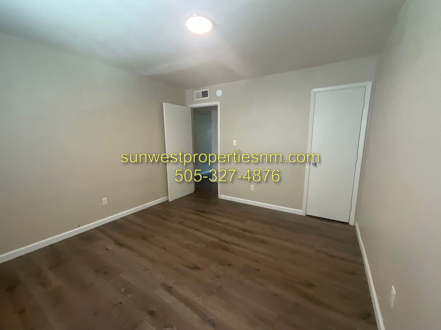 Farmington Apartment: 401 E. 18th St.