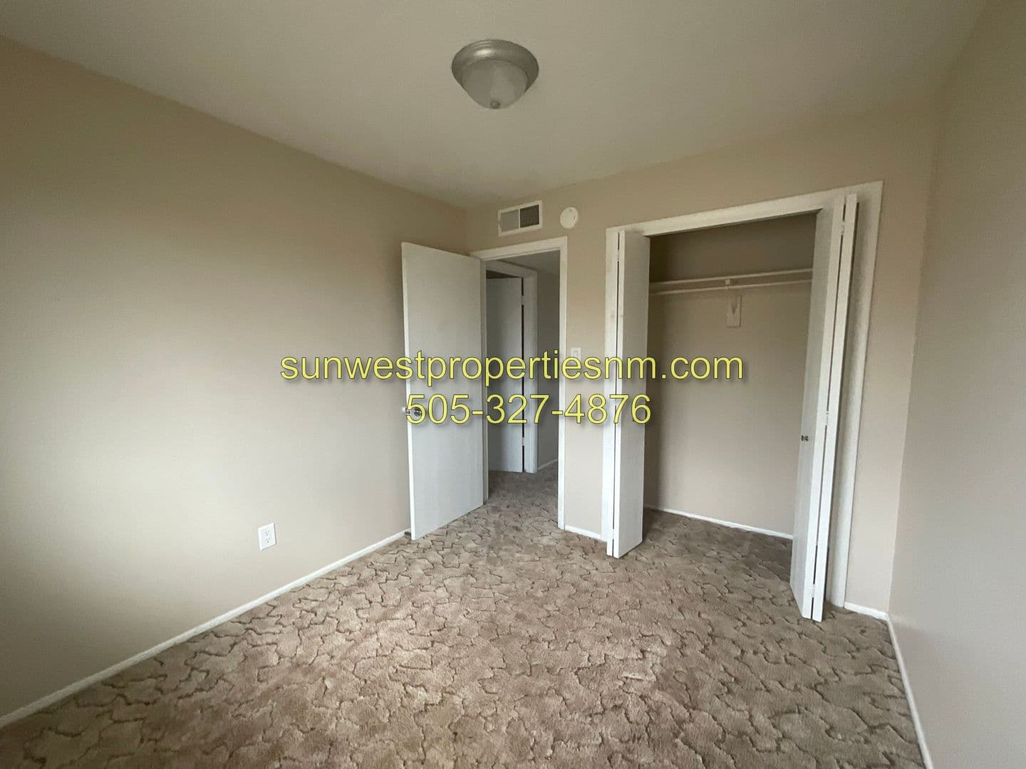 Farmington Apartment: 3706 Carlton