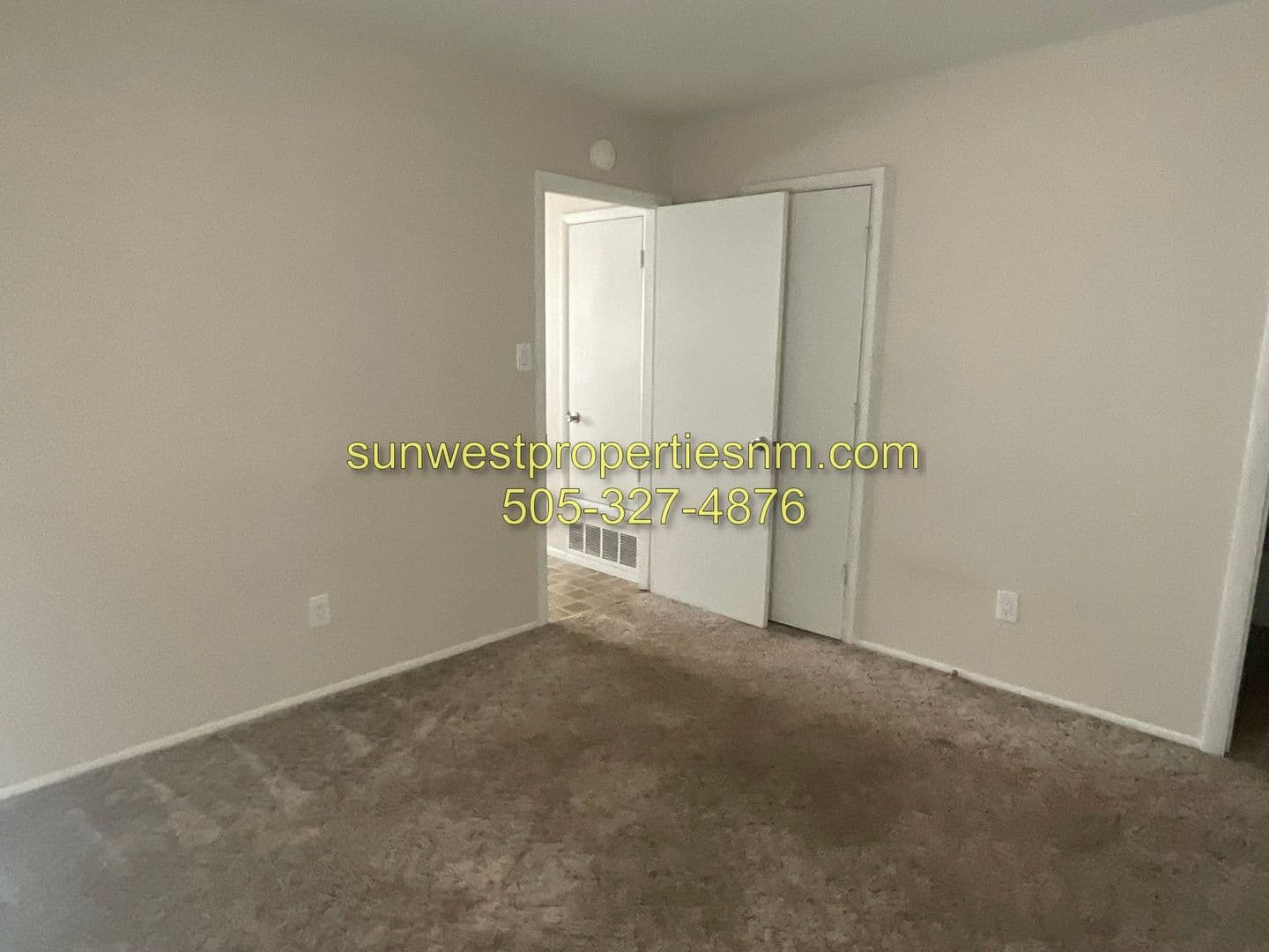 Farmington Apartment: 3706 Carlton