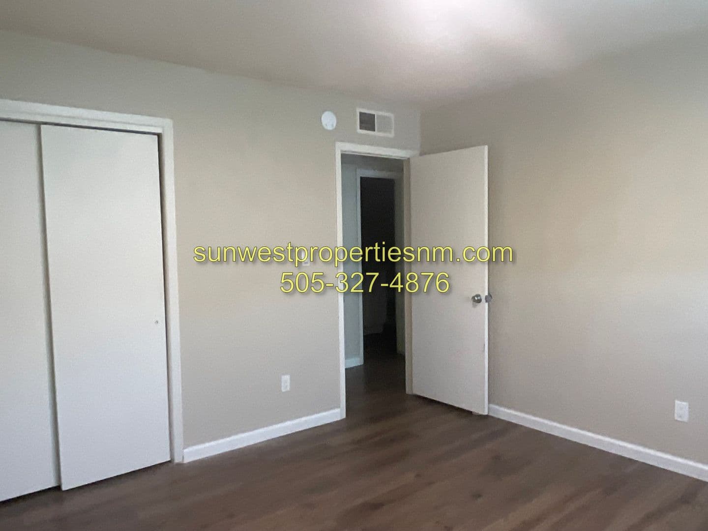 Farmington Apartment: 401 E. 18th St.