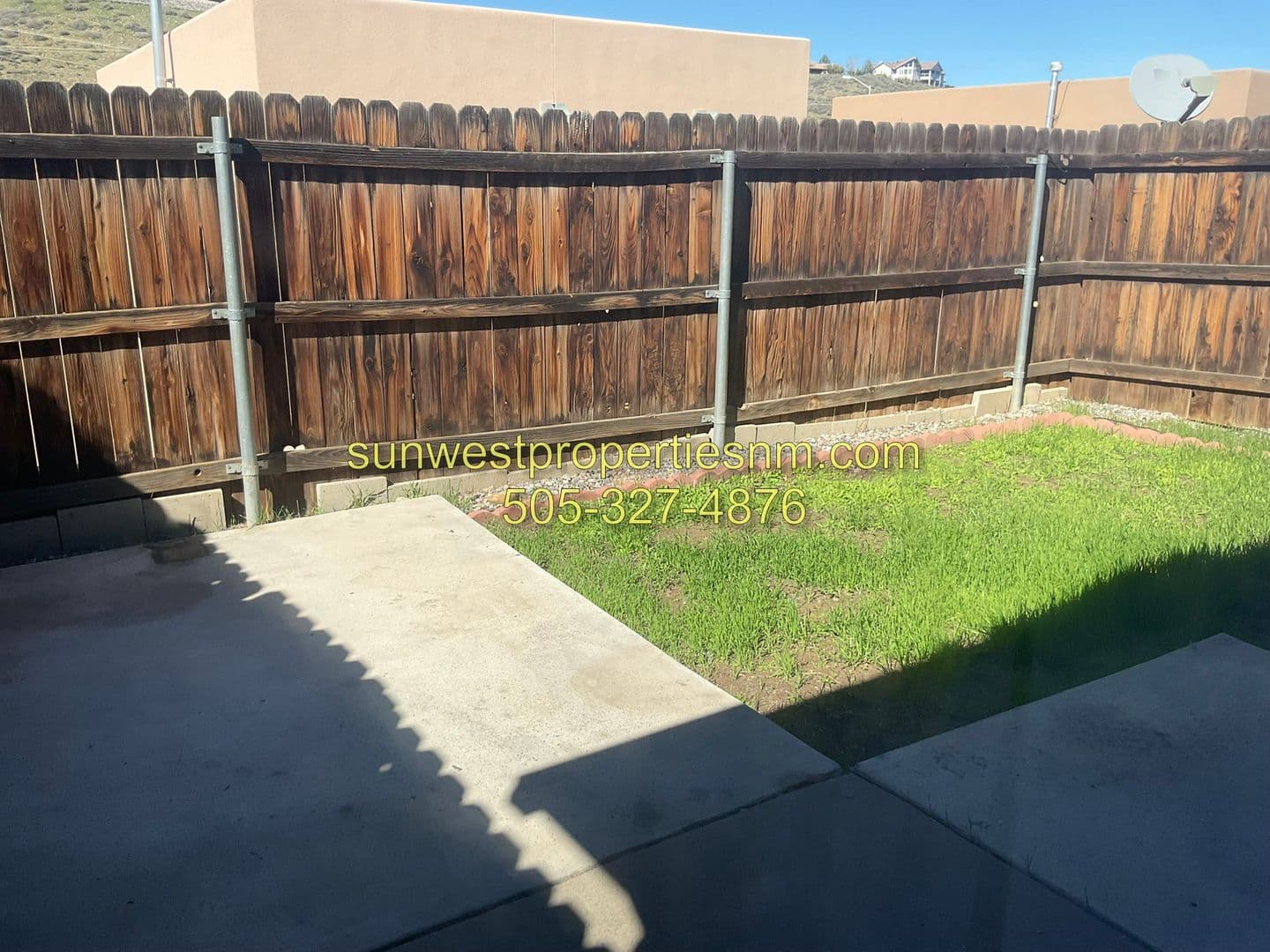 Farmington Apartment: 3706 Carlton