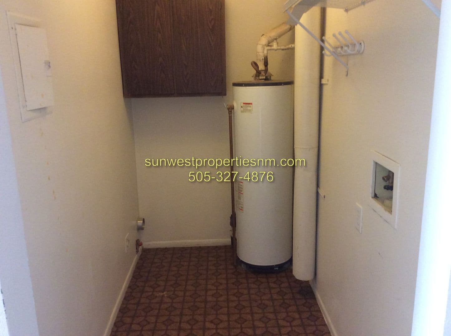 Aztec Apartment: 301 Mesilla