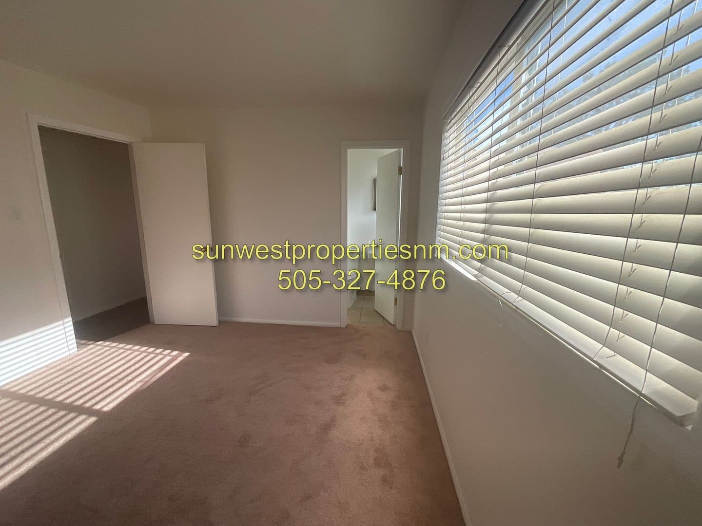 Farmington House: 3011 Edgecliff Dr.