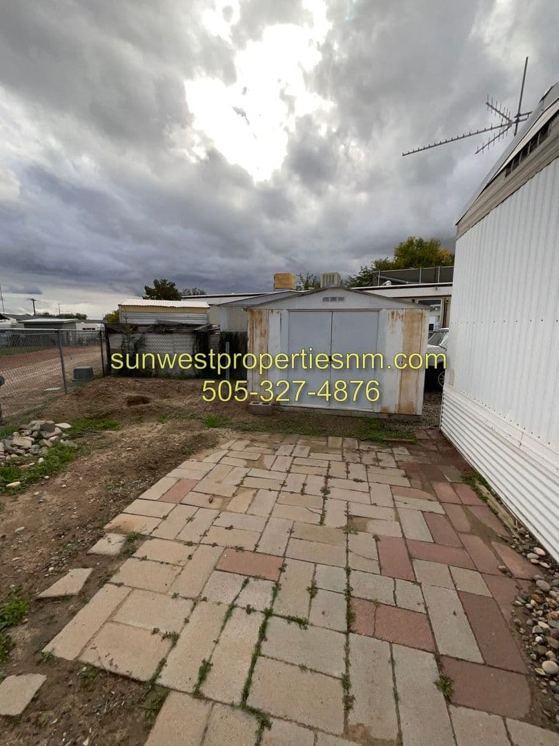 Farmington House: 1608 El Redondo Cir.