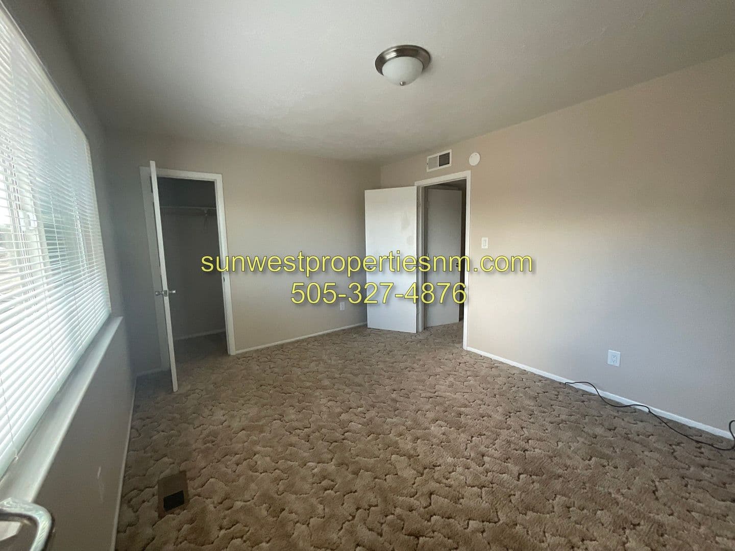 Farmington Apartment: 3706 Carlton