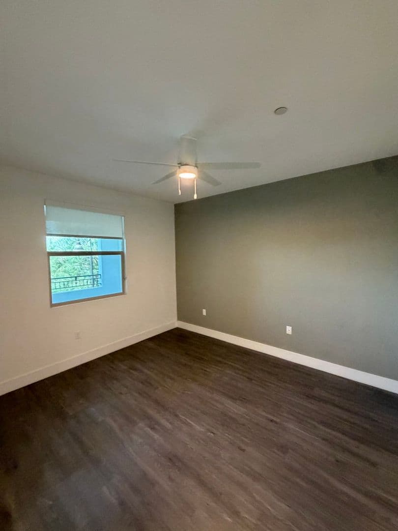Whittier Apartment: 8115 Via Alta