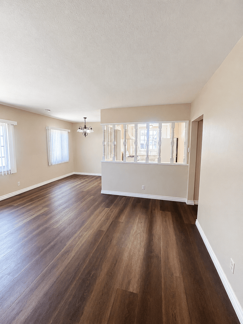 Whittier House: 13736 Cornishcrest Dr