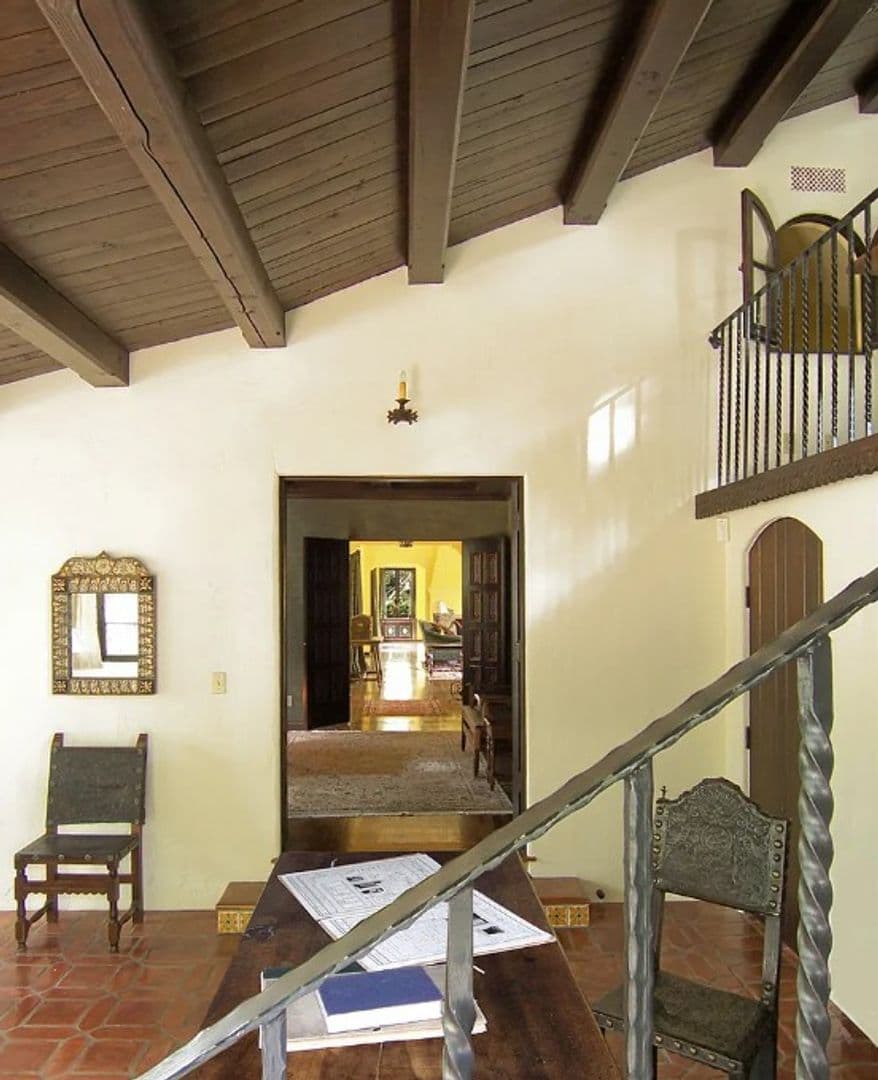 La Canada Flintridge House: 5237 Alta Canyada Rd