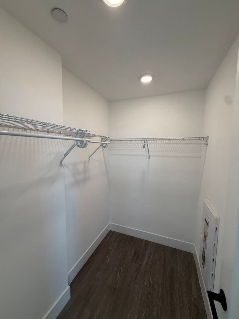 Whittier Apartment: 8115 Via Alta