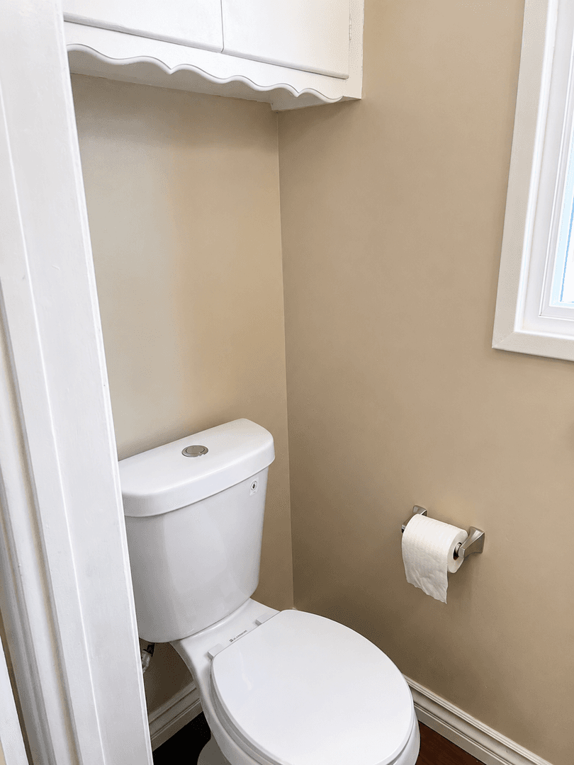 Whittier House: 13736 Cornishcrest Dr