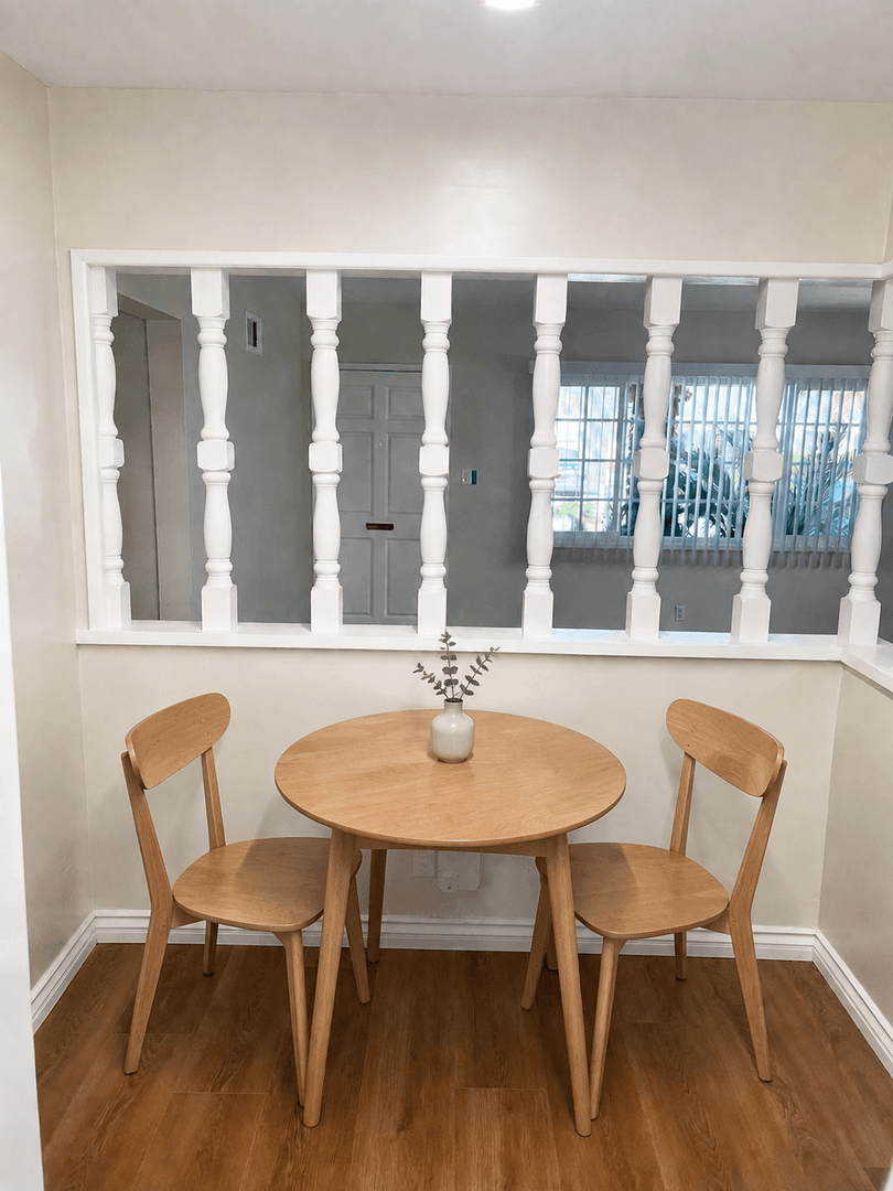 Whittier House: 13736 Cornishcrest Dr
