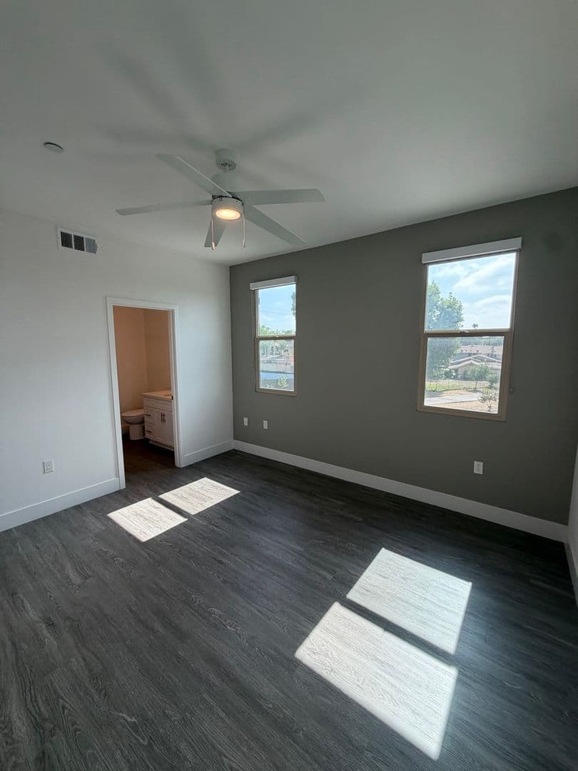 Whittier Apartment: 8115 Via Alta