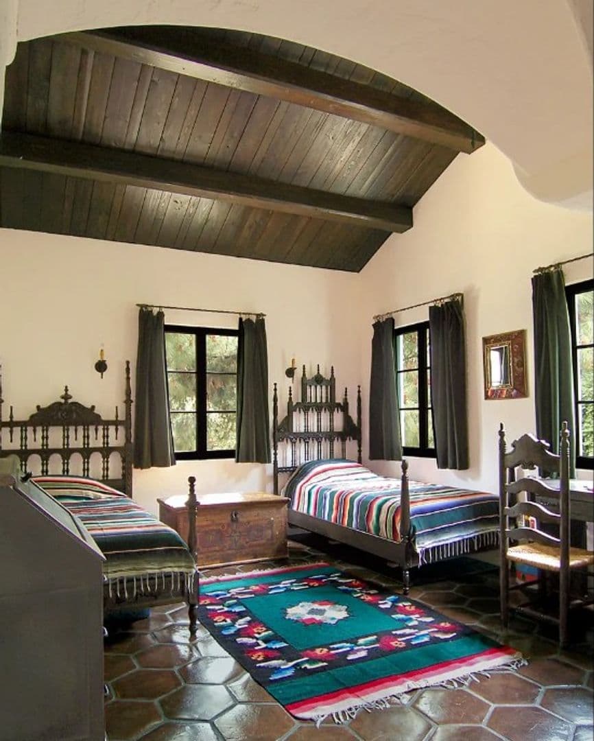 La Canada Flintridge House: 5237 Alta Canyada Rd