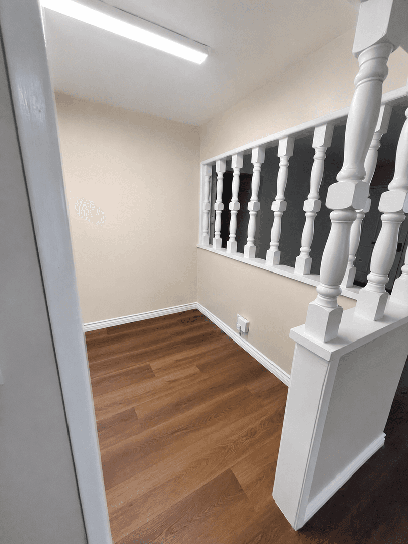 Whittier House: 13736 Cornishcrest Dr