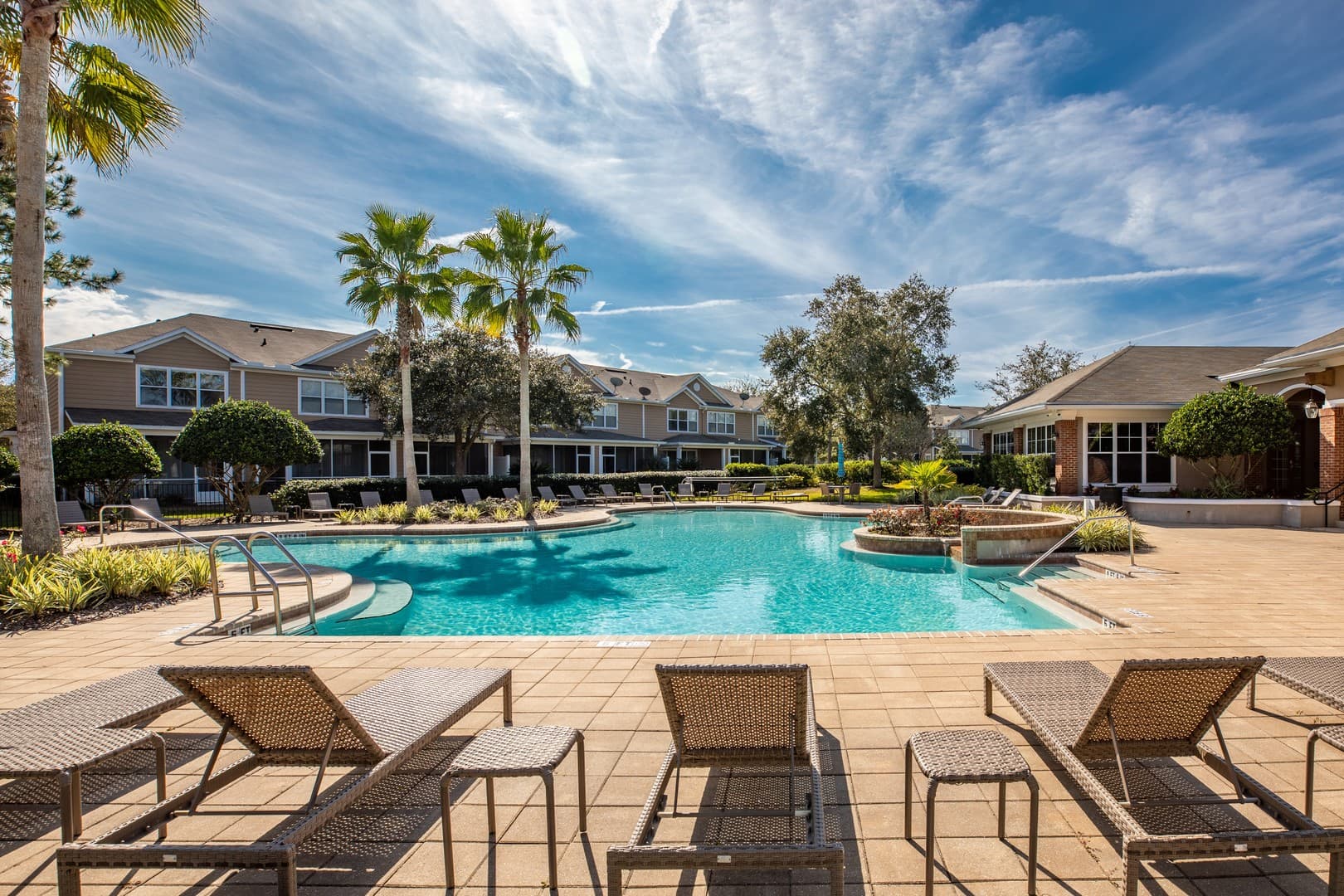 Jacksonville House: 13292 Stone Pond Dr