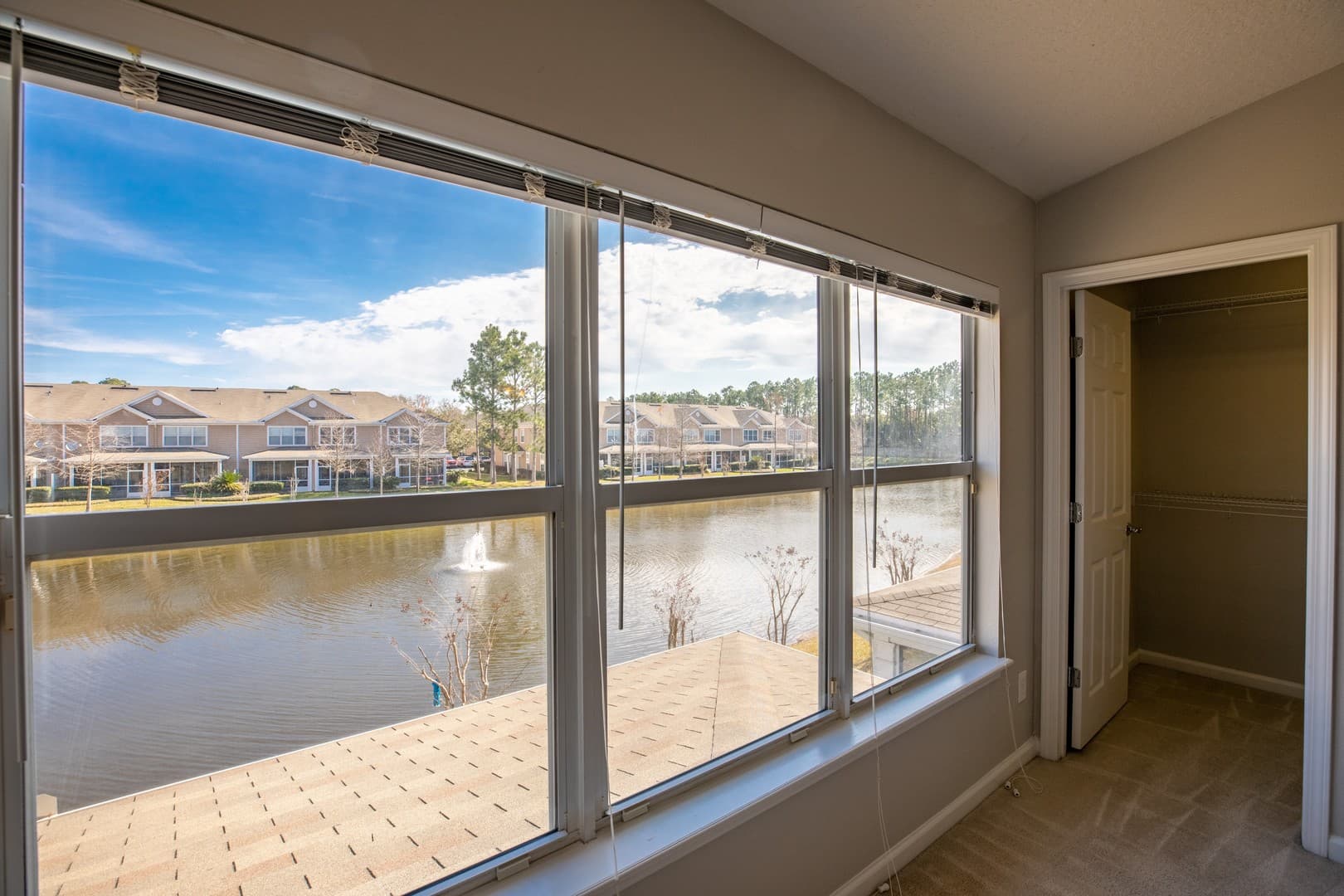 Jacksonville House: 13292 Stone Pond Dr