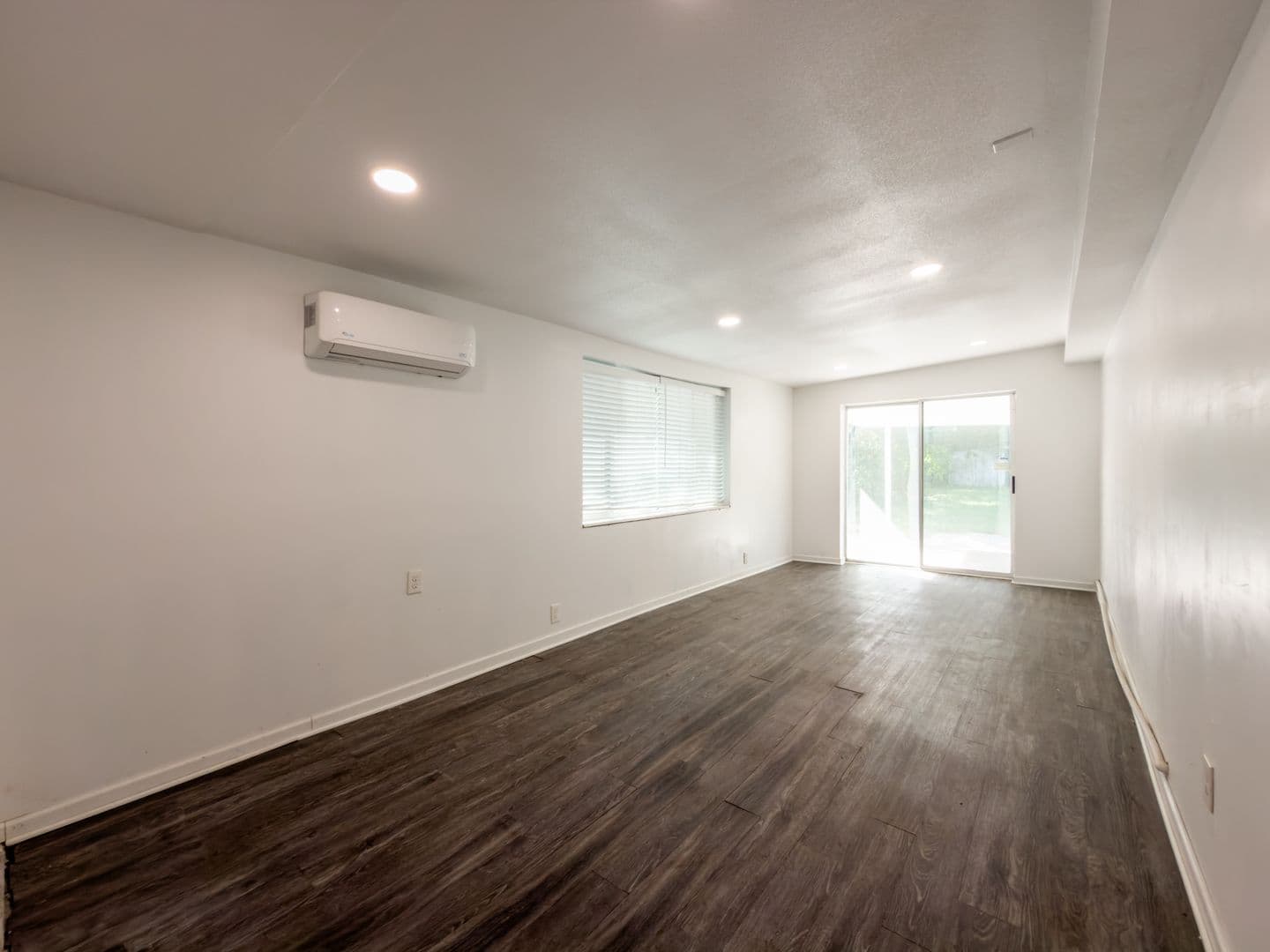 Jacksonville House: 10230 Agave Road