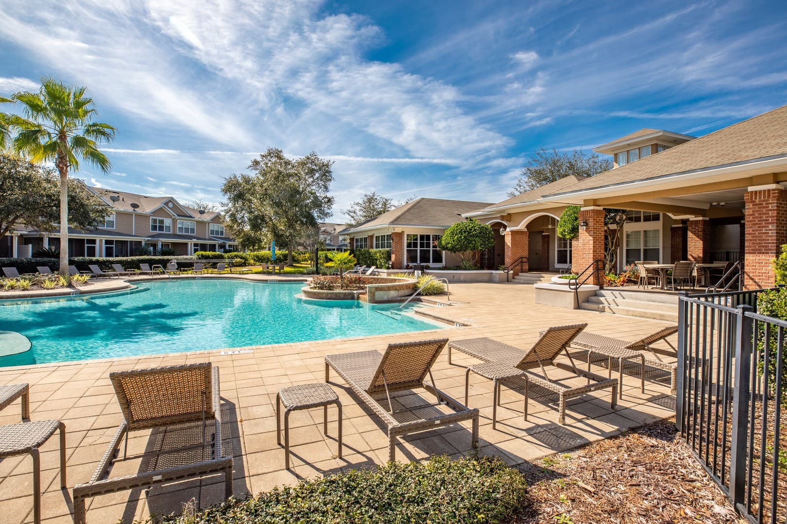 Jacksonville House: 13292 Stone Pond Dr