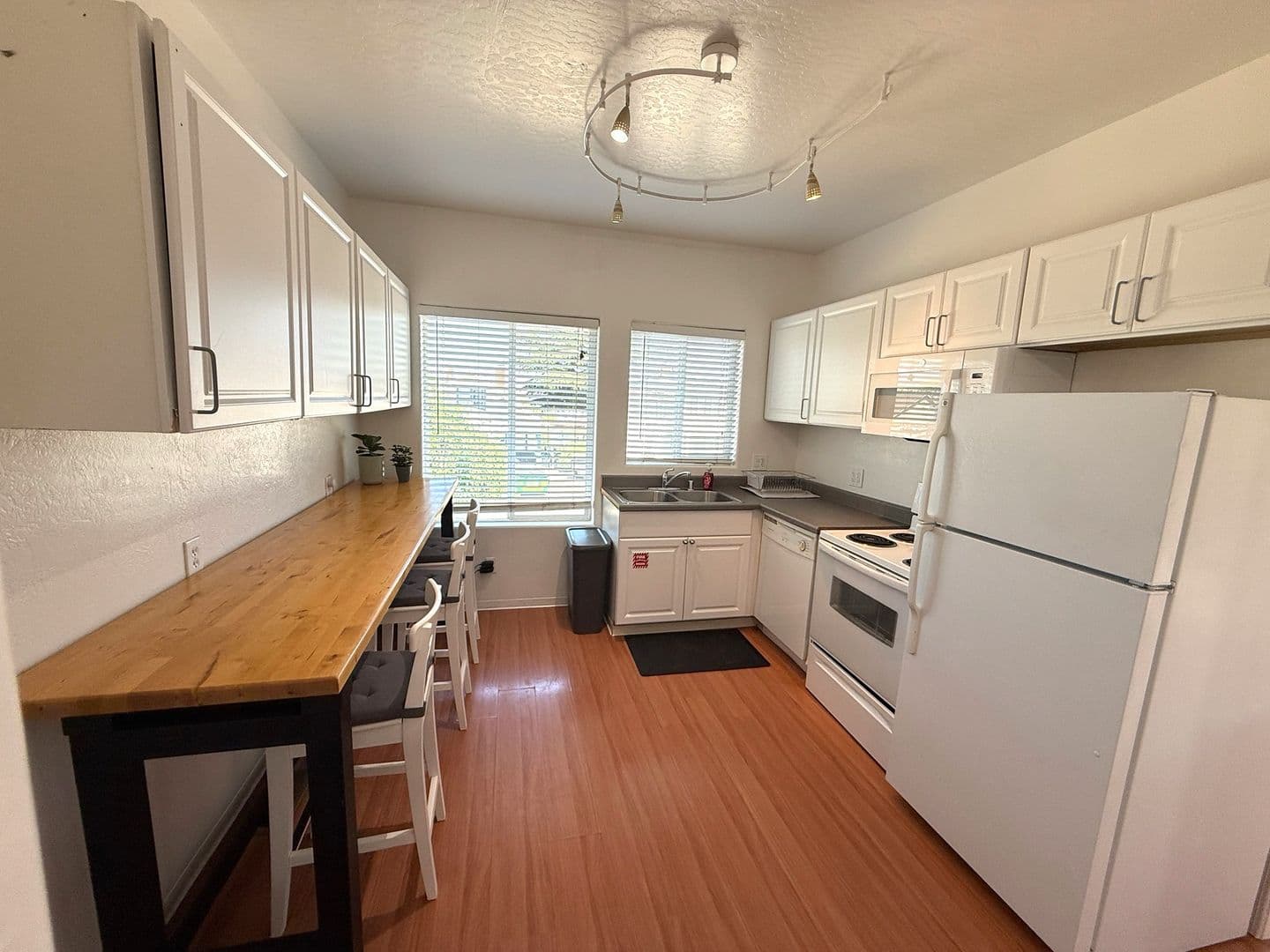 Reno Apartment: 400 University Terrace