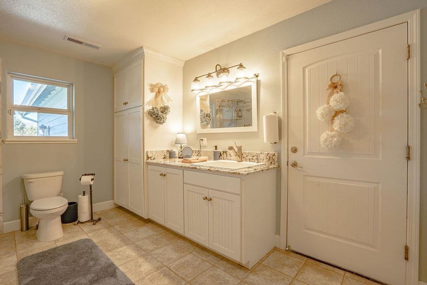 Susanville House: 705-115 KennethLane