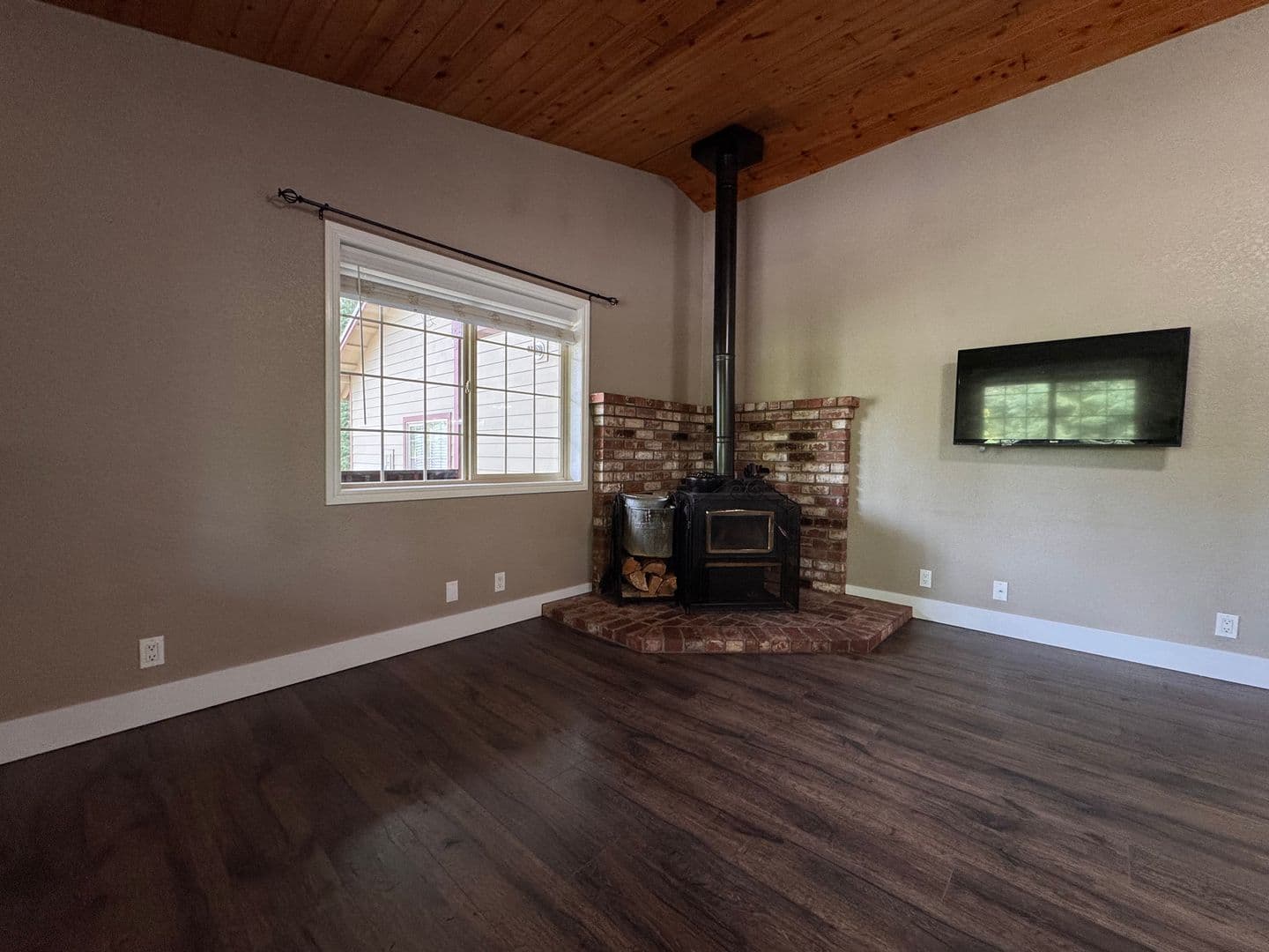Westwood House: 116 Riverbend Way