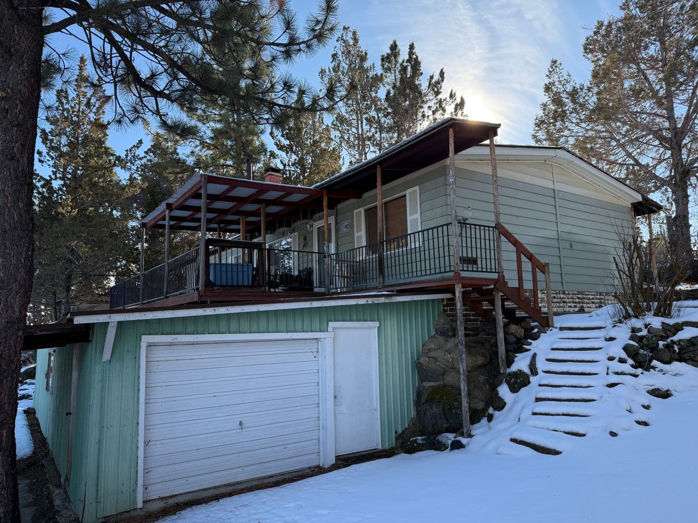 Susanville House: 509-380 Stone Rd.