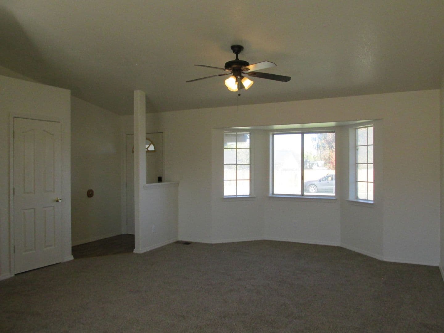 Susanville House: 470-570 Cottonwood Rd.