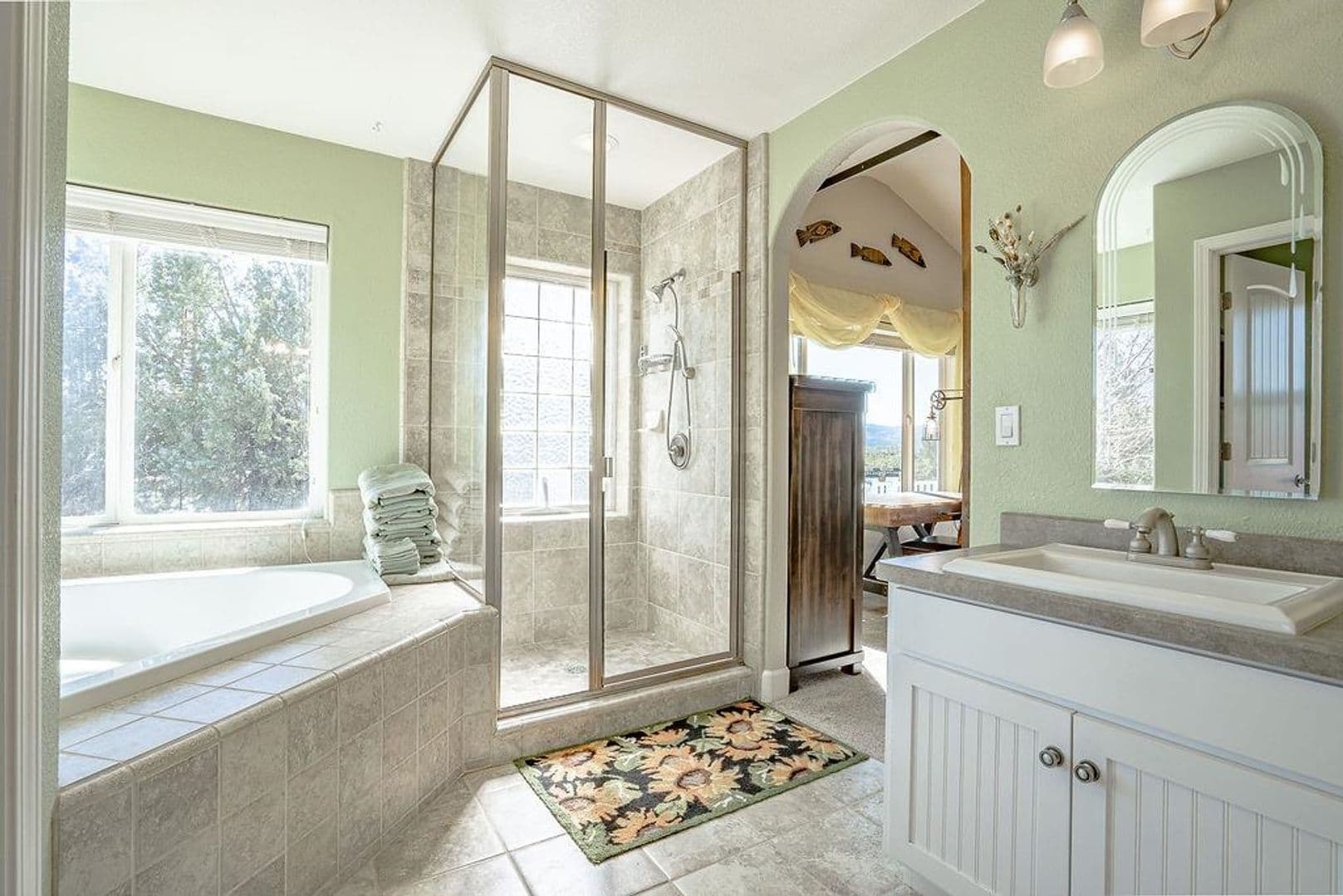 Susanville House: 705-115 KennethLane