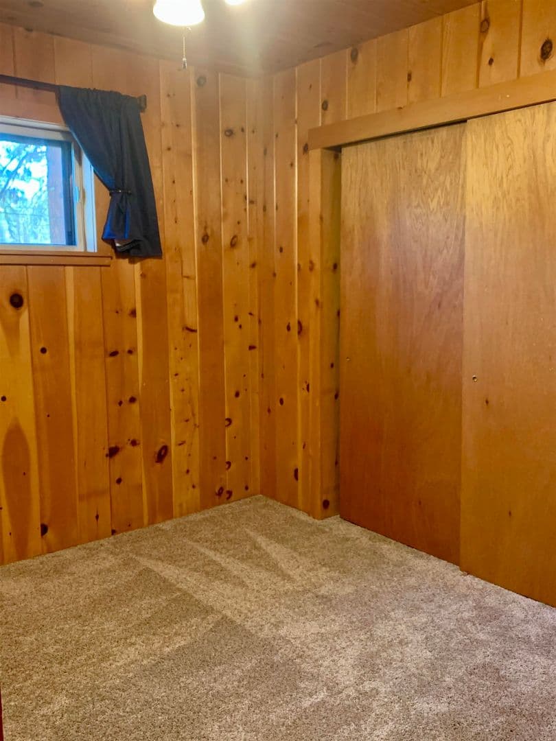 Clear Creek House: 463-335 Twin Pine Drive