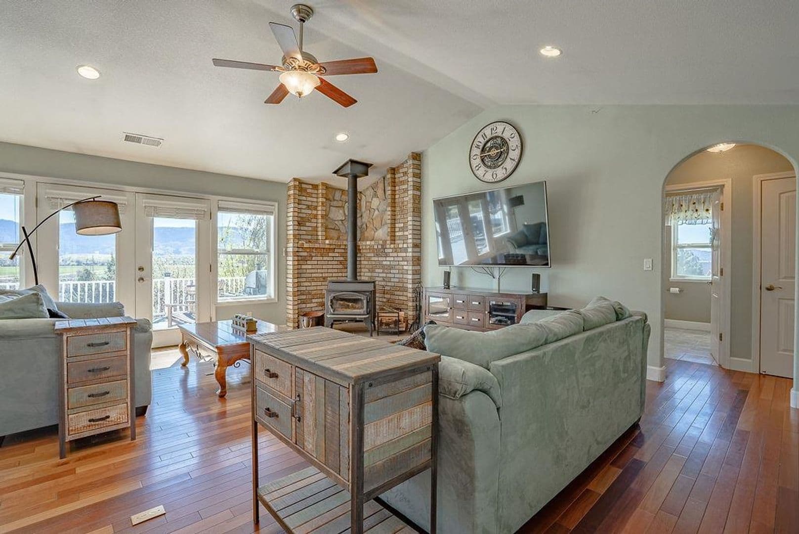 Susanville House: 705-115 KennethLane