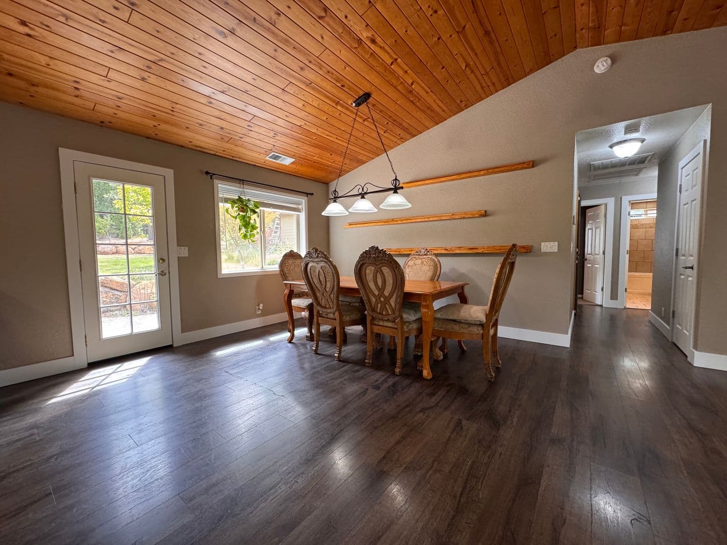 Westwood House: 116 Riverbend Way