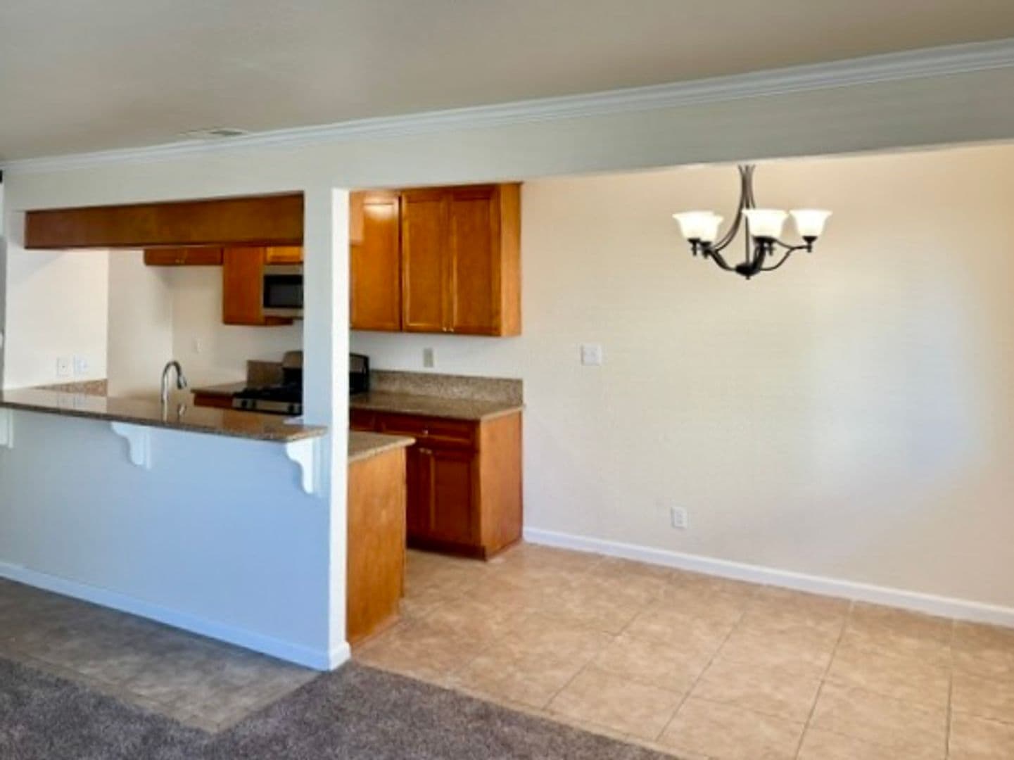 Auburn House: 3673 Park Drive